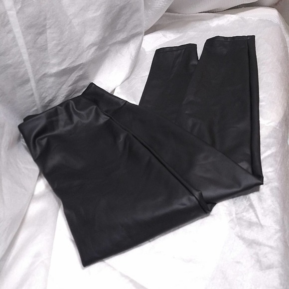 Smooth Fitting BLACK Vegan Leather PANTS L by A NEW DAY - Picture 5 of 11